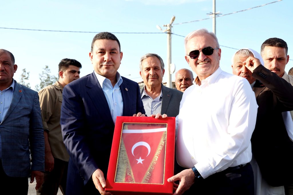 BAŞKAN ÖZYAVUZ BAKAN YARDIMCISI VE AFAD BAŞKANINI HARRAN'DA AĞIRLADI